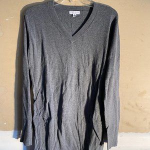 Liz Lange maternity sweater size XL